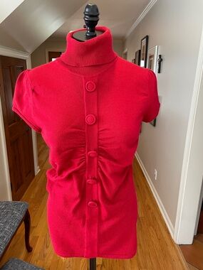 Design History Red Short-Sleeve Turtleneck Sweater